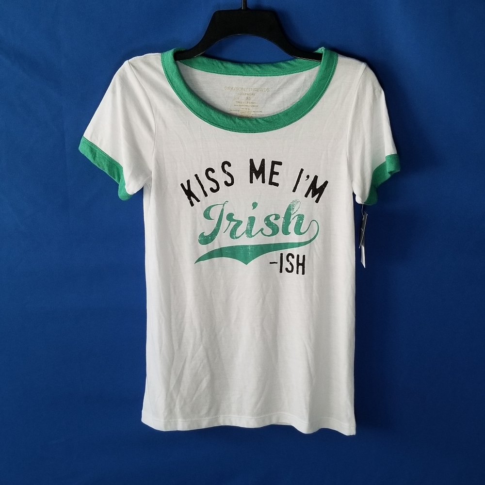 Grayson/Threads Sleepwear Shirt Playful Phrase “Kiss Me I’m Irish-ish"  On Front